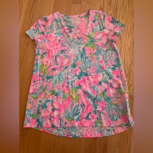 Lilly Pulitzer Etta Pink and Green Floral Short Sleeve Top size medium